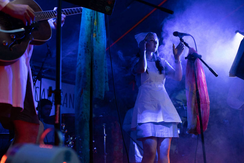 Blue Caravan kapela - Penta Hospitals