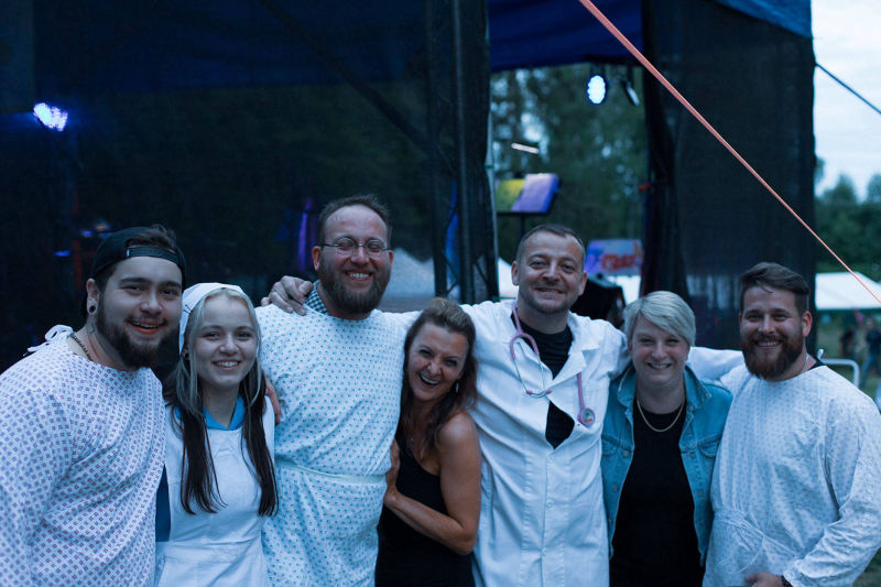 Blue Caravan kapela - Penta Hospitals